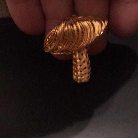 A gold wired mushroom - Picture 4 of 5